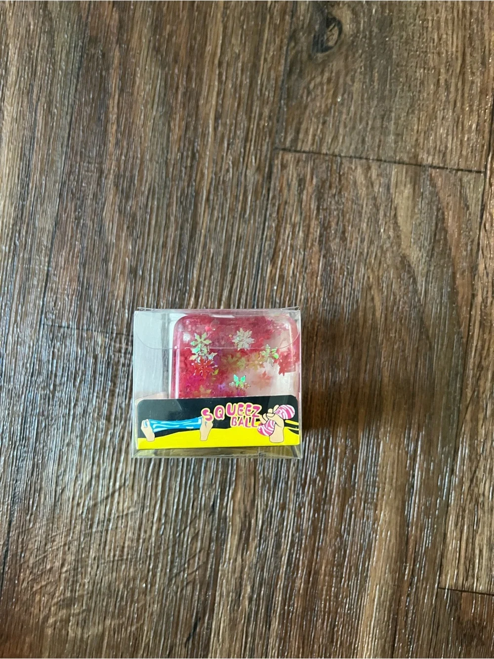 ❤️ Red Snowflake Glitter Squeeze Ball Fidget Toy ❤️